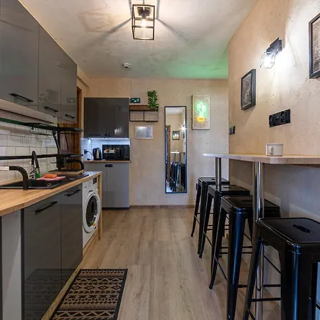 Rentplanet - Rejtana *