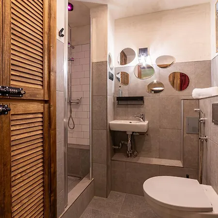 Apartamento Rentplanet - Rejtana *