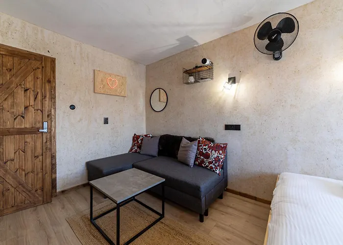 Rentplanet - Rejtana Apartment